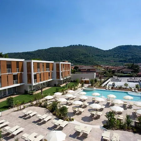 Residenza Olivo ガルダ